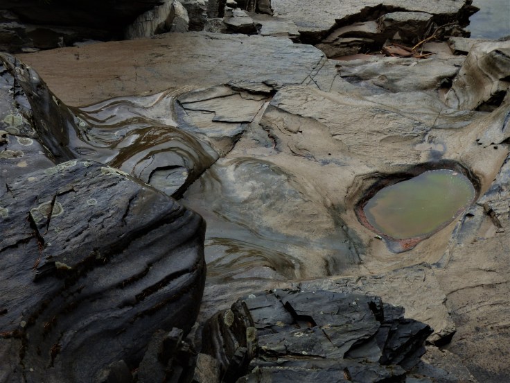 Rock pools_Clark Fork_Thompson Falls_Sept 2018a